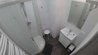 Апарт-отели Apartamenty Kozienice Козенице Двухместный номер с 1 кроватью и собственной ванной комнатой-7